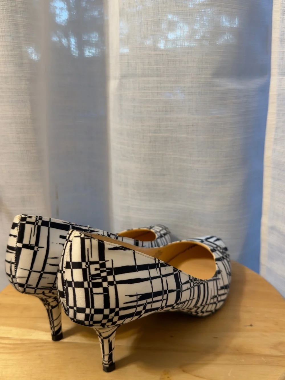 Classic Black & White Patterned Women's Pumps